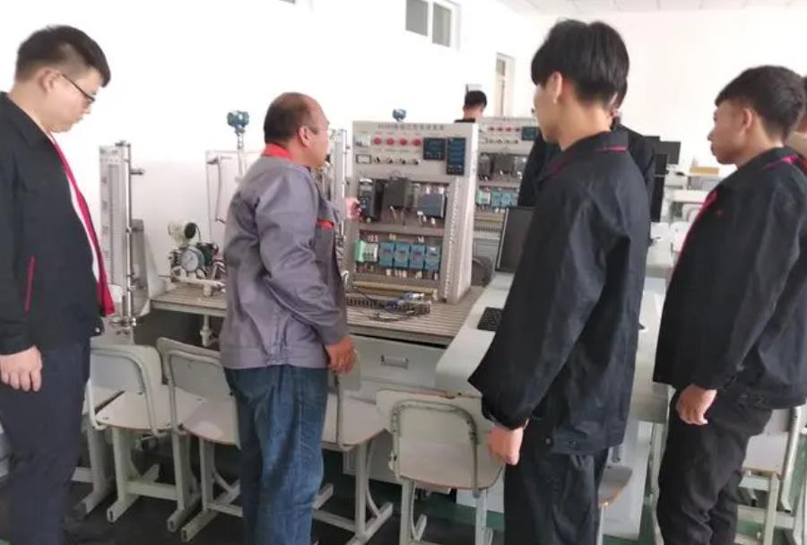 化工自动化控制仪表作业